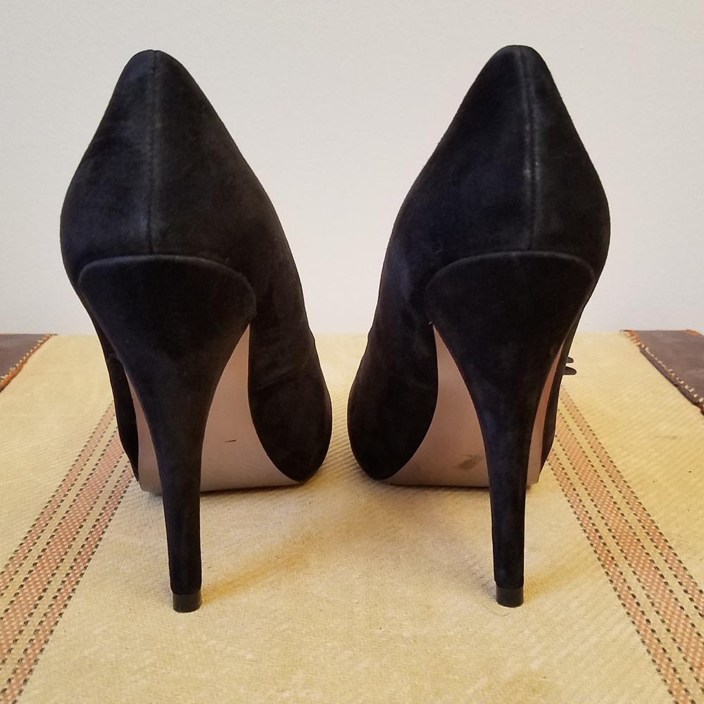STEVE MADDEN Ruffled Black Suede Platform Heels - Picture 6 of 7